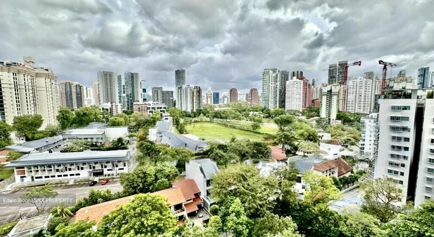 Latitude (D10), Condominium #504536521